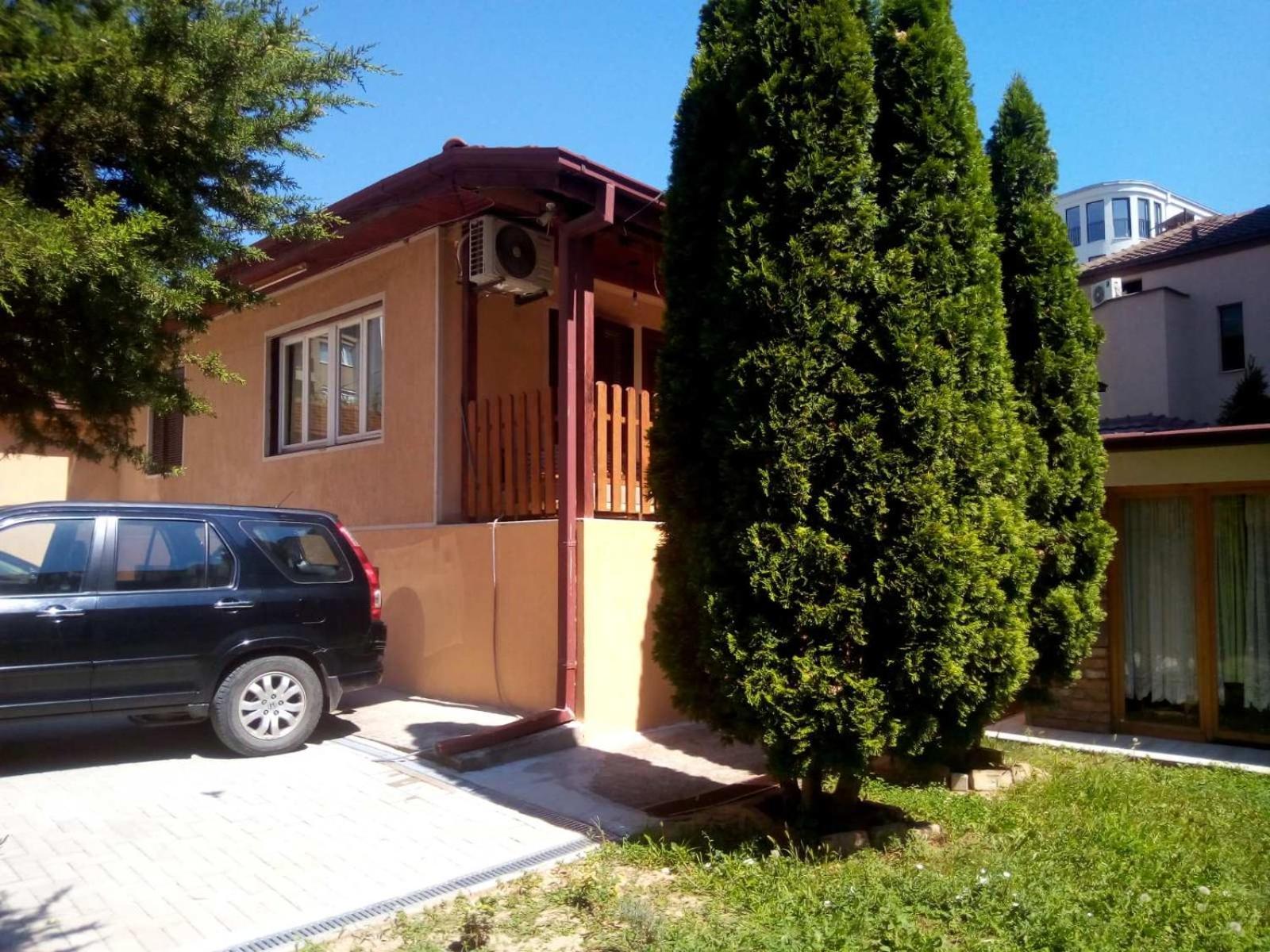 Villa Re3Ca Skopje Buitenkant foto