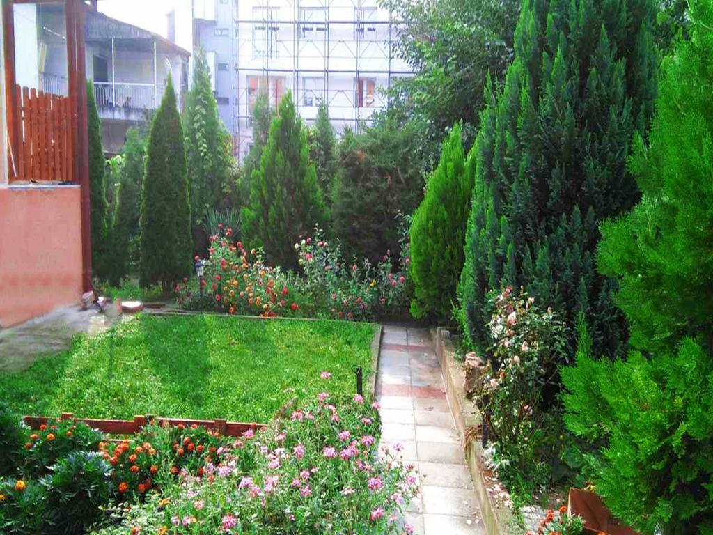 Villa Re3Ca Skopje Buitenkant foto